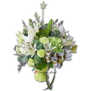 แจกันดอกไม้สด – แห้ง ราคา 1,300 บาท