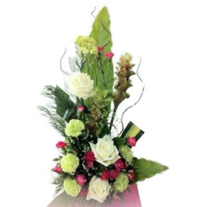 แจกันดอกไม้สด – แห้ง ราคา 1,500 บาท