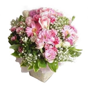 แจกันดอกไม้สด – แห้ง ราคา 2,000 บาท