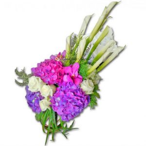 แจกันดอกไม้สด – แห้ง ราคา 2,500 บาท